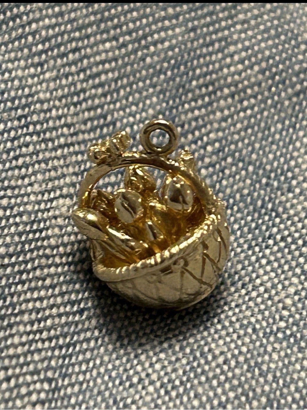 Vintage 14k Tulip Basket Charm
